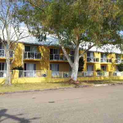 Admiral Nelson Motor Inn Hotel Exterior