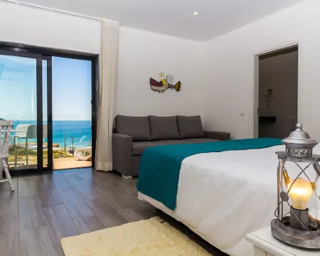 Mareta Beach House Hotels in Sagres