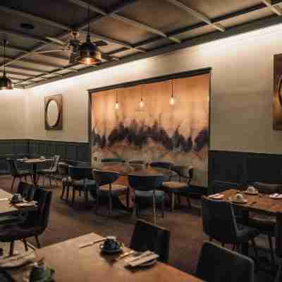 The Shore Dining/Meeting Rooms