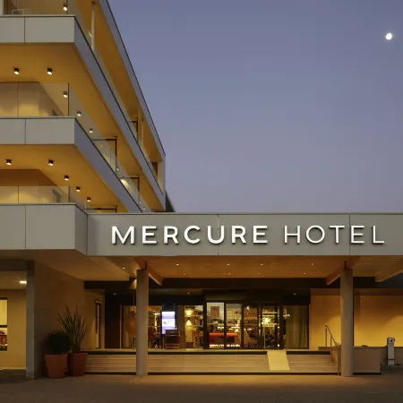 Mercure Avignon TGV Hotel et Spa