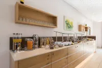 Hotel Bauer Garni - breakfast
