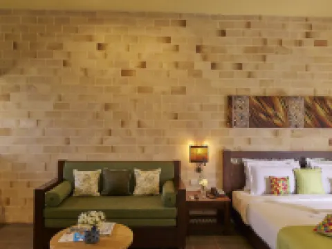 Club Mahindra Kanha Hotels in Mandla