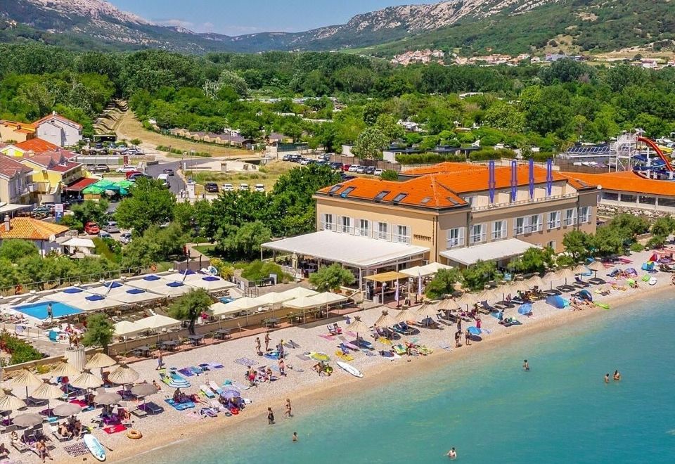 Hotel Dobrovit, Exterior, Hotel Exterior