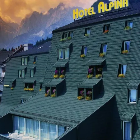 Hotel Alpina Отели в г. Jesenice