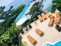 Sunshine Sanctuary Boutique Jungle Lodge Hotels in Montezuma