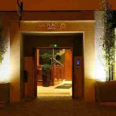 Park Place Apartments Hotel Exterior