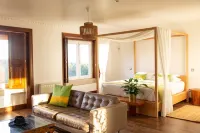 AR Country House