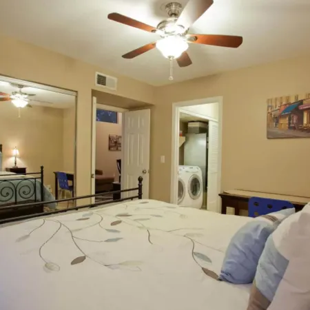 Charming 2Br-2BA by BlueBarrelHomes
