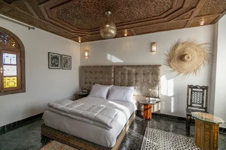 Darif's Riad & Spa Отели рядом с достопримечательностью «Аль-Карауин»