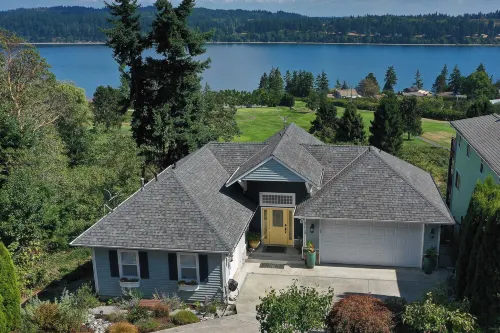Fairway Harbor View by AvantStay Outdoor Oasis