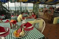 Legends Beach Resort Hotel di Negril