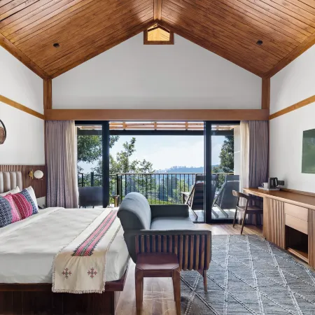 Ayatana Ooty Hotels in Nilgiris