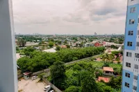 ห้องสตูดิโอในสไตล์ที่อบอุ่นและง่าย ๆ Urbantown Serpong Apartment
