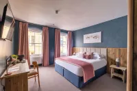 The Stroud Hotel - bar