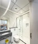 Alphatel Hostel - Dubai World Trade Centre