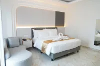 Toyo Hotel Purwokerto, Azana Hotels Collection Hotels near STIKOM Yos Sudarso