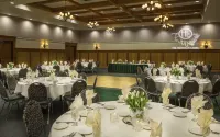 Heathman Lodge - breakfast