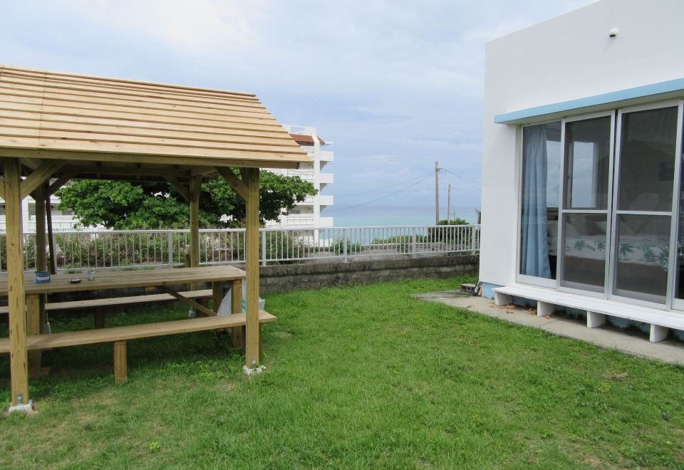 3. 게스트 하우스 ..