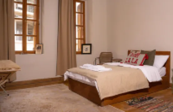 부다 하우스 호텔 및 칵테일 바  호텔