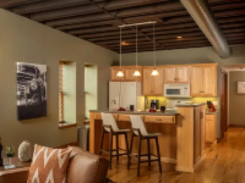 3rd Street Lofts Hotels in Wausau