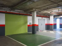 Ibis Budget Madrid Calle Alcalá - Parkering