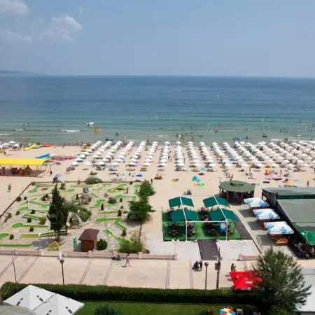 Hotel Neptun Beach