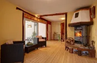 Land-Gut-Hotel BurgBlick Hôtels à : Commune fusionnee de Bad Kreuznach
