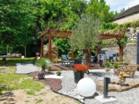 Enjoy Garden Hotels in Vierzon