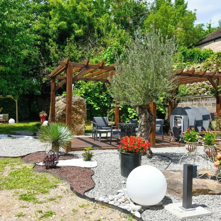 Enjoy Garden