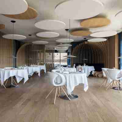 Hôtel Restaurant Origines par Adrien Descouls Dining/Meeting Rooms