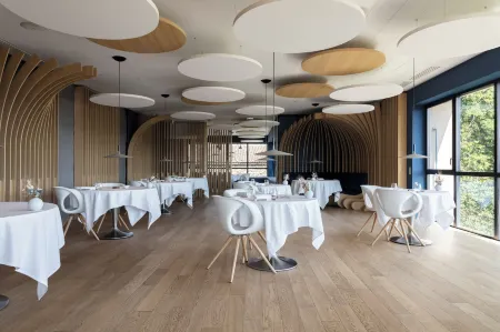 Hôtel & Restaurant Origines PAR Adrien Descouls - Teritoria Отели в г. Иссуар