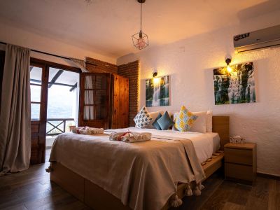 Resort Hotel El Cortijo & Spa