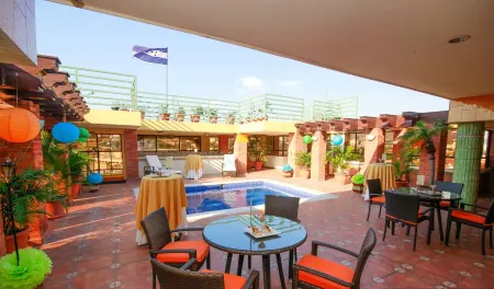 Florencia Plaza Hotel Отели в г. Тегусигальпа