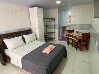 A Casa Dos Mestres Hotels near مصعد لاسيردا