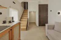 12 Pyles Living History