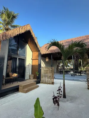 Ambra Maldives Hotels near Ruhgandu Thoddoo