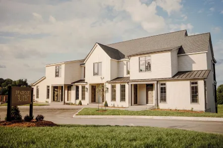 The Penrose Suites Отели рядом с достопримечательностью «St. Marys Golf & Country Club»