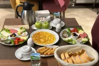 Yasemin kız pansiyon - breakfast