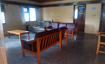Zito Guest Inn