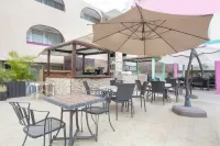 Capital O Hotel Dos Mares, Cabo San Lucas