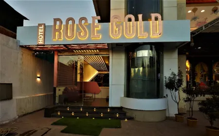 Hotel Rose Gold Отели в г. Ахмеднагар