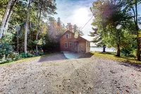 Wassookeag Getaway Hotels near Dexter community park