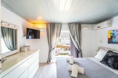 Phaedrus Living Ornos Beach House Mykonos