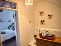 18th Century Cottage in Stratford Upon Avon Hotels near Welcombe Hills Vineyard