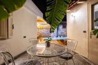 祕密花園 - 庭院私人泳池別墅