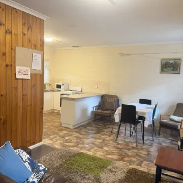 Ovensview on Riverside