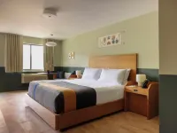 Trailborn Rocky Mountains Outpost - Bãi đậu xe