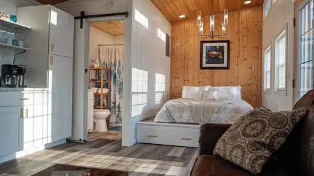 Liberty- Book 1, 2 or 3 Cabins! Lake view/Pet friendly for fee