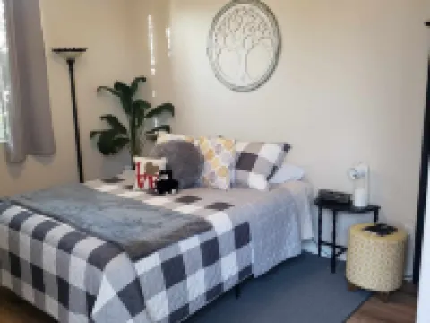 Casita MenifeeCozy and private 1 bedroom Casita, couple or solo traveler Hotels in Menifee