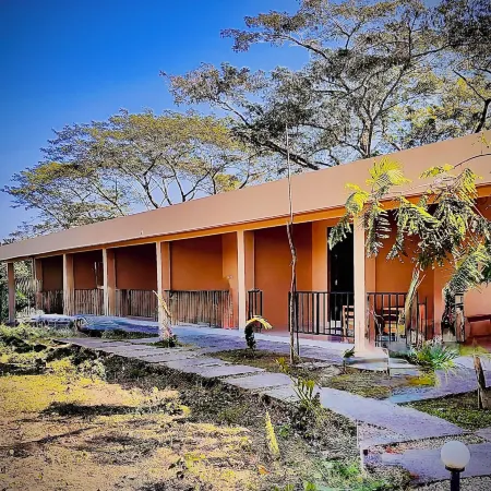 Kaziranga Eco Village Resort